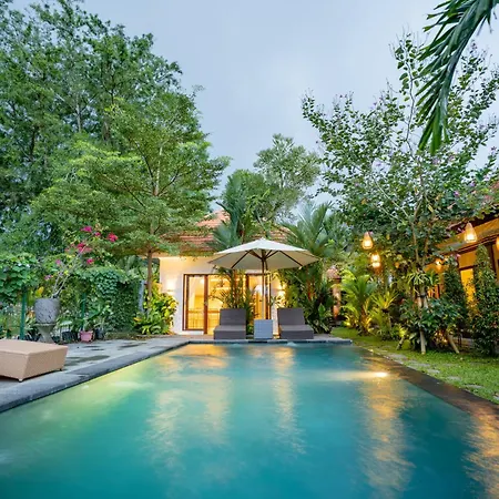 Insenja Ubud Villa & Resto