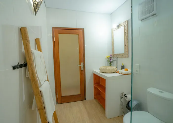 ベッド・アンド・ブレックファスト Insenja 4 Bedroom Private & Resto 4*