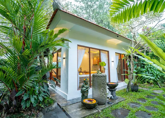 Insenja 4 Bedroom Private & Resto 4*