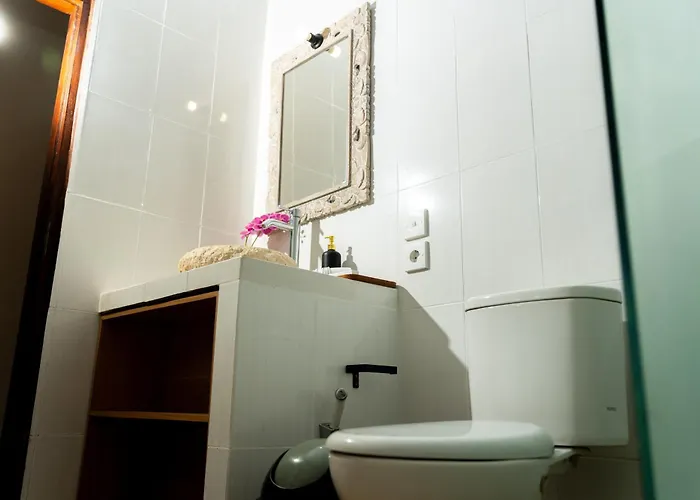 Insenja 4 Bedroom Private & Resto 4*