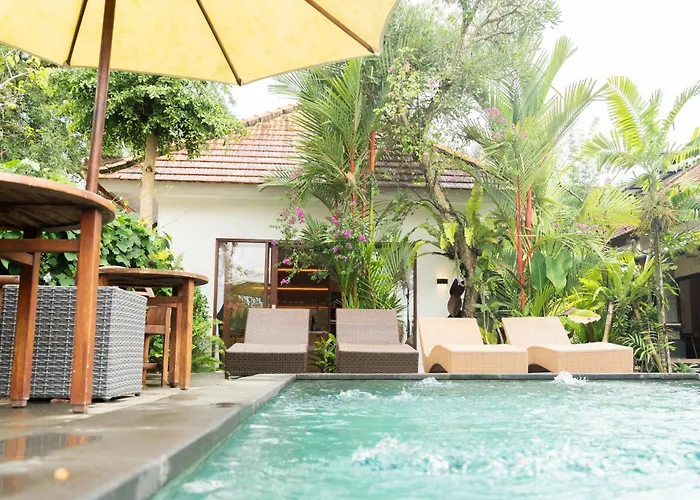Insenja 4 Bedroom Private & Resto