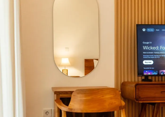 Insenja 4 Bedroom Private & Resto